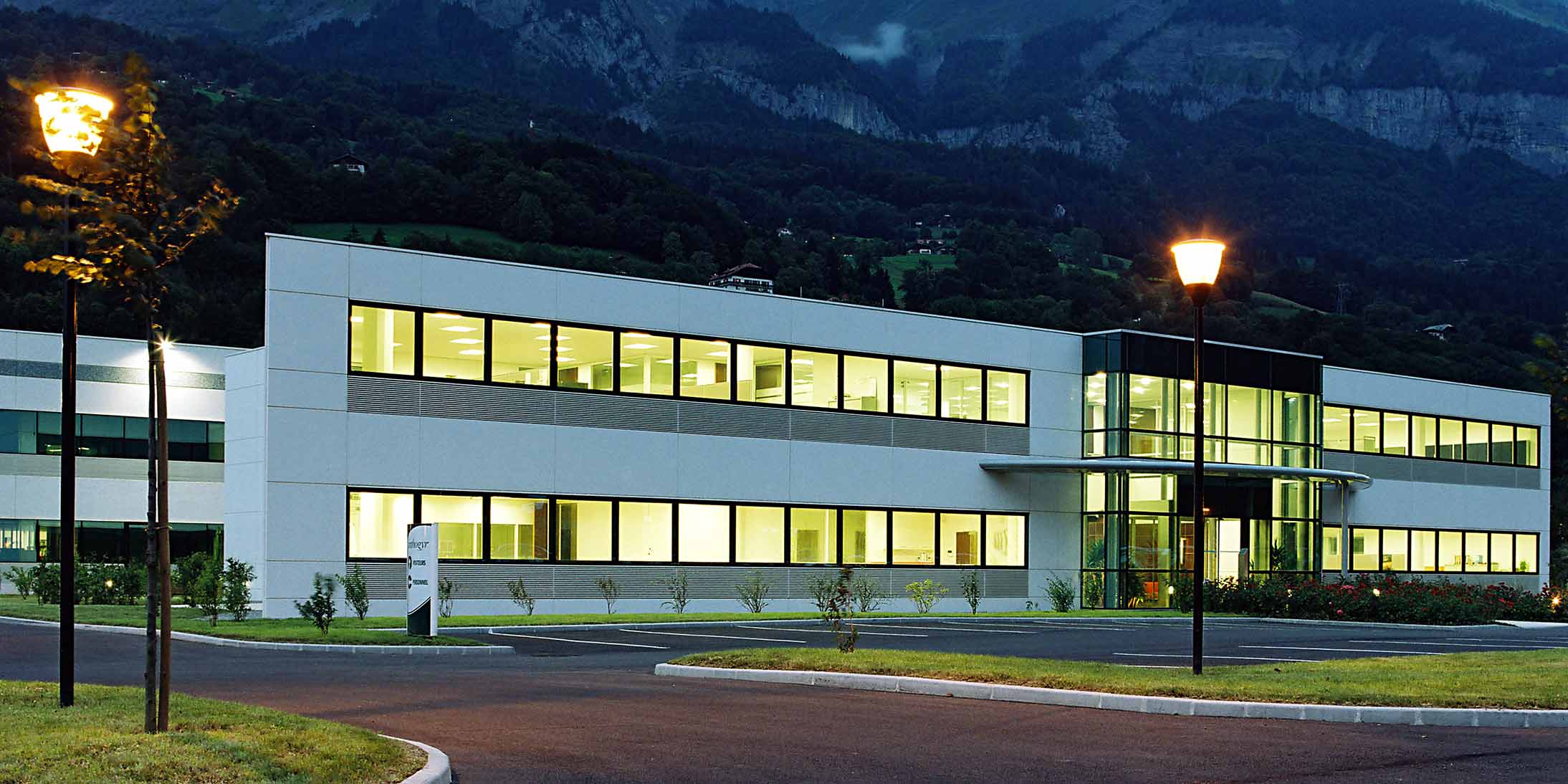 Anthogyr Sallanches Batiment Industriel Salle Blanche Ga Smart Building 2188