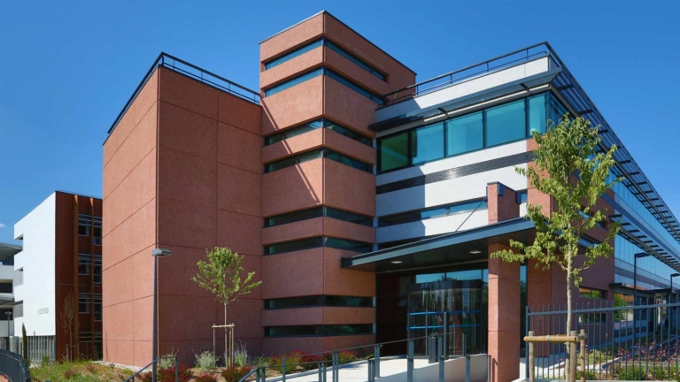 Les Amarantes, in Toulouse Borderouge, 9,000 m² in high-performance offices, including 1,200 m² for rent