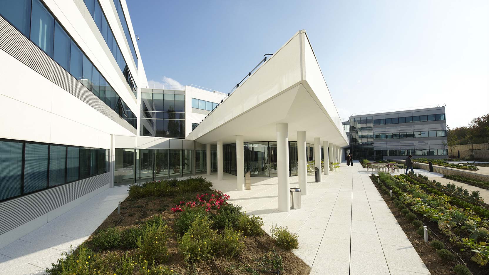 GA, entreprise de construction, a réalisé Canopée Sodexo à Guyancourt, un immobilier entreprise engagé par un contrat de performance énergétique.