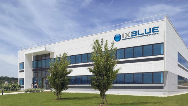 iXBlue à Besançon, le bâtiment industriel à haute technologie spatiale