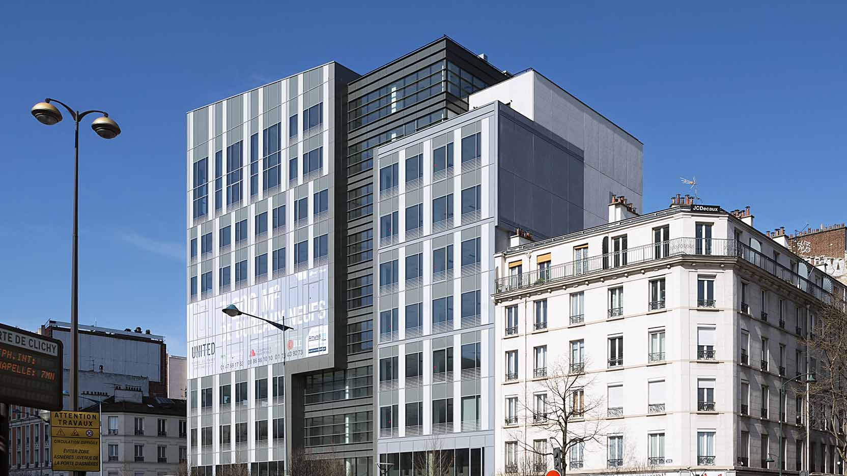 GA Smart Building a réalisé un immeuble d'entreprise pour United Amundi à Clichy ,7 000 m² de bureaux sur un site très contraint.