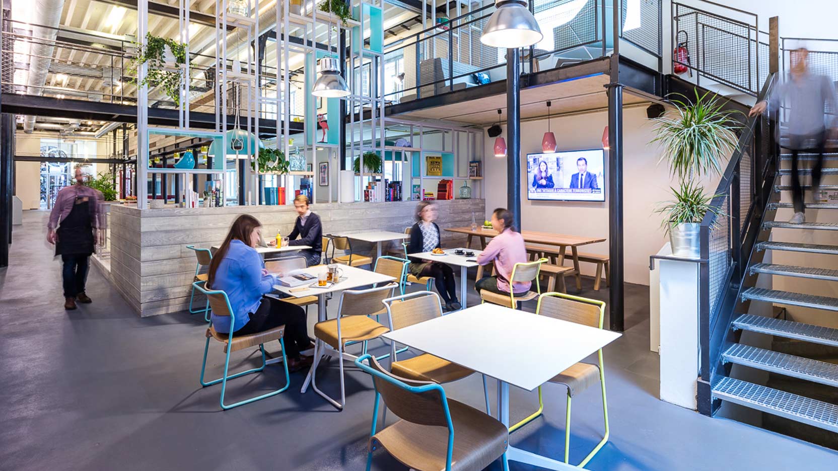 Espaces de coworking : bien plus que des bureaux partagés
