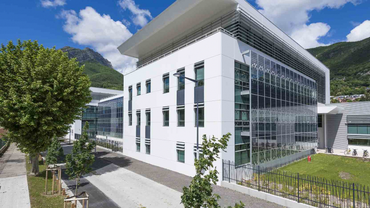 Green Building Solutions Awards 2018 : Le Technopôle de Schneider Electric, réalisé par GA, est le lauréat français de la catégorie « Smart Building »