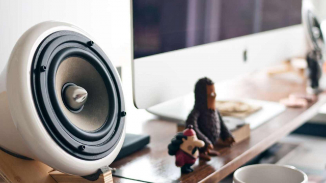 Découvrez l'histoire des espaces de détente au bureau, propices à l’épanouissement et la créativité des salariés, ils permettent de concilier qualité de vie au travail et productivité au travail.