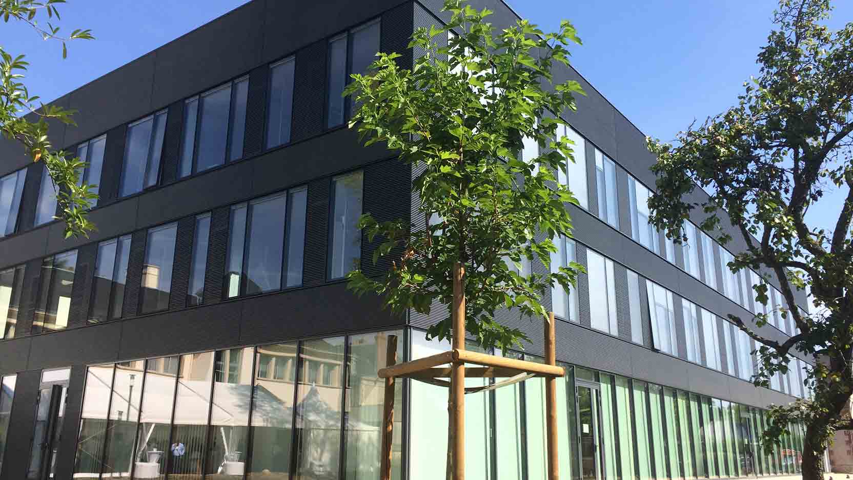 Le Groupe GA livre 2 500 m² de bureaux pour le Crédit Agricole Titres à Mer (41)