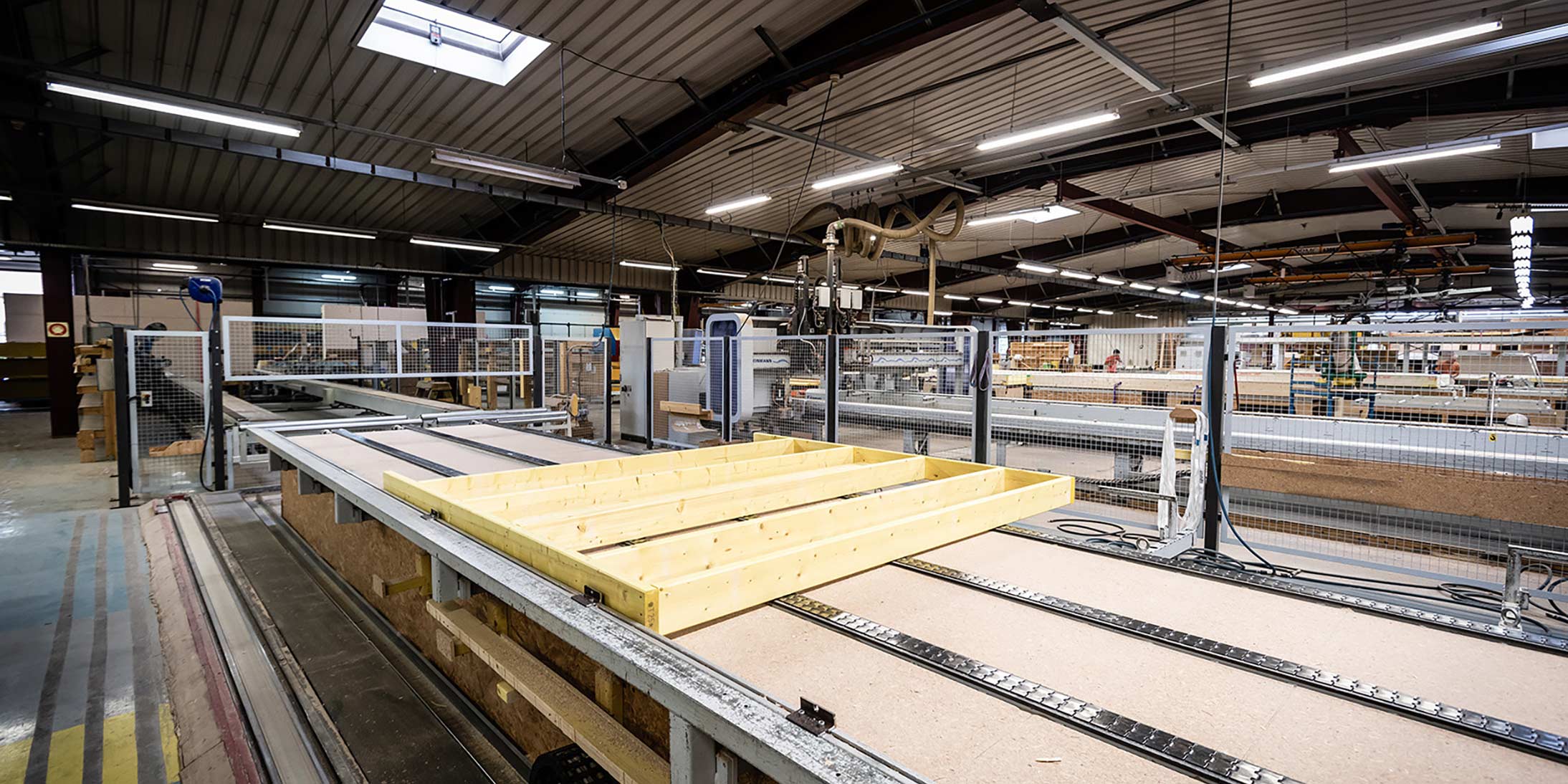 Ossabois réalise des constructions écologiques et économiques grâce au hors-site et aux avantages du bois dans la construction.