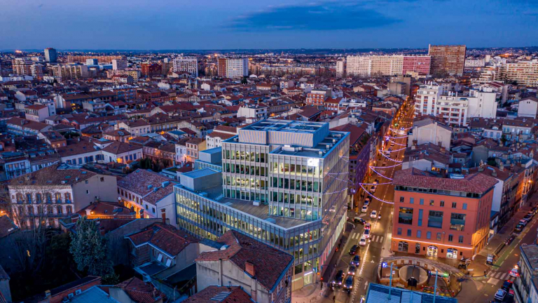 Renovation of the 11,000 m² head office of Crédit Agricole 31 in Toulouse