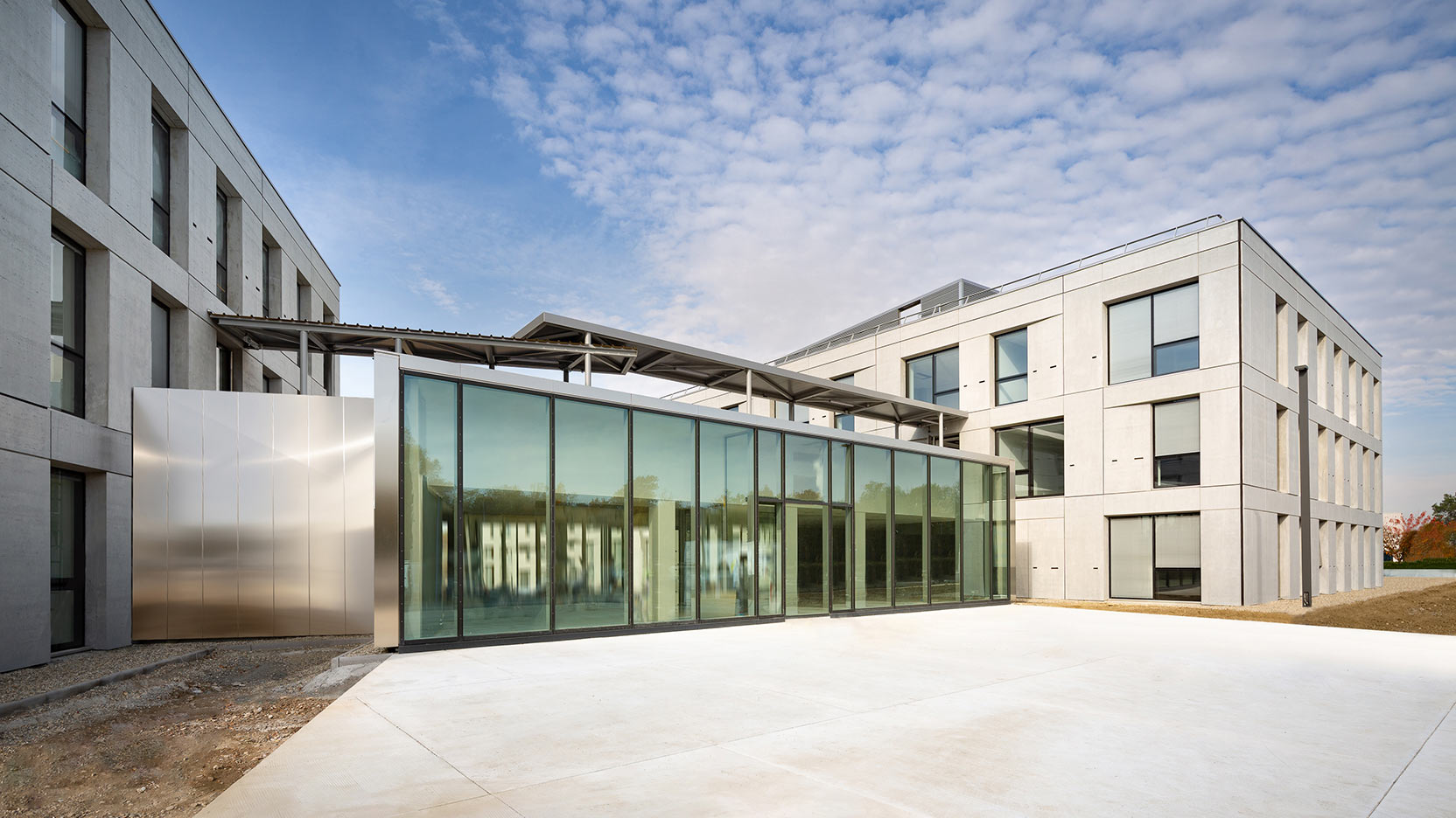 GA Smart Building is erecting 7,300 m² of office space for Alcatel-Lucent Enterprise near Strasbourg. Groupama Gan REIM has stepped forward to acquire the property complex.