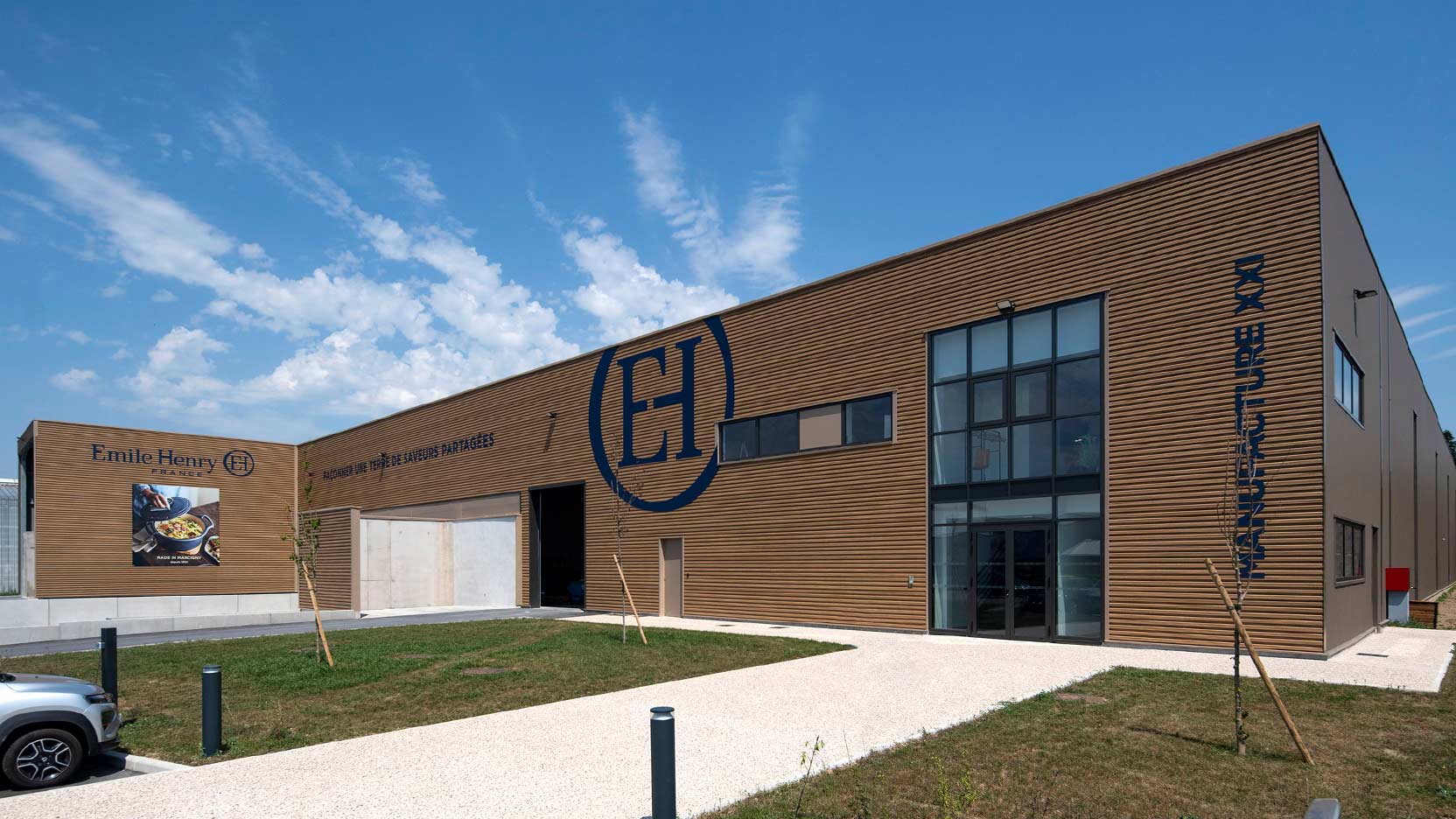 À Marcigny, GA Smart Building réalise 6 700 m² d'ateliers de fabrication et de bureaux grâce au hors-site.