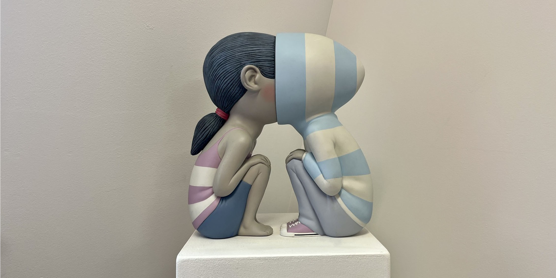 "After school", œuvre de Seth, lors d'une exposition d’art contemporain éphémère dans les bureaux de GA à Paris