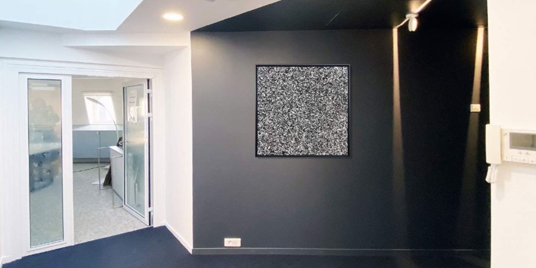 La série de peintures de Bernard Reyboz sur le thème de la « Texture », présentes dans les bureaux de GA Smart Building à Paris