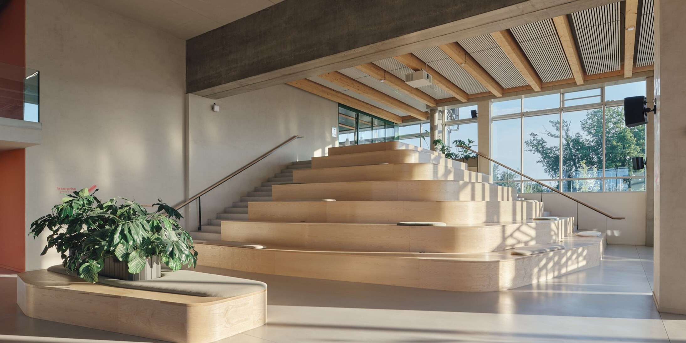 Hall de Niwa, nouveau siège social de GA Smart Building à Toulouse